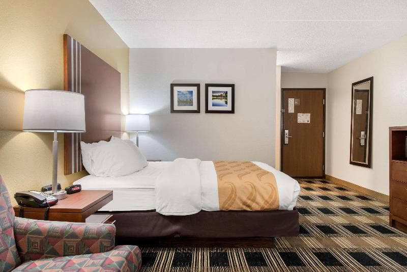 Quality Inn Rochester Area photo 1