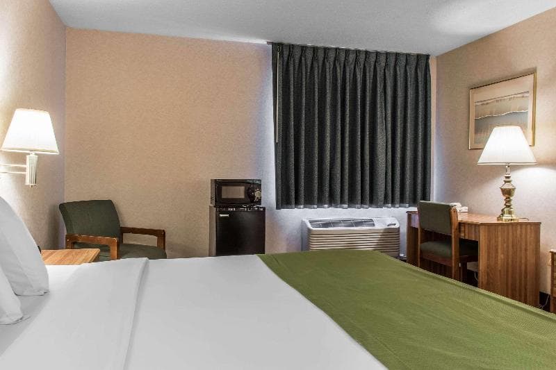 Quality Inn Arena 4