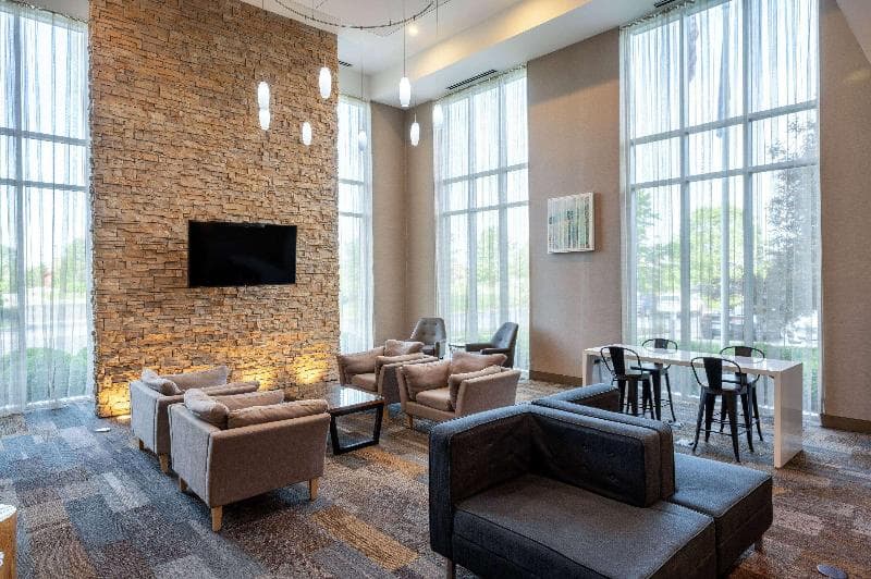Wyndham Noblesville 5