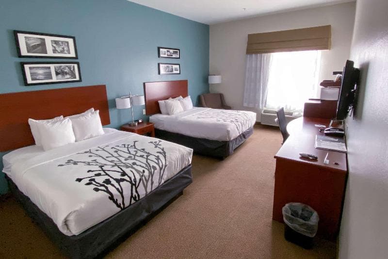 Sleep Inn & Suites Pearland - Houston South 4