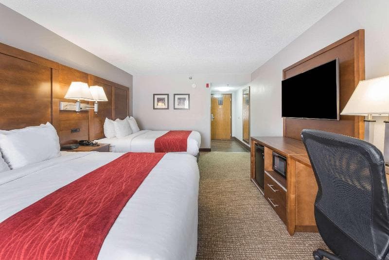 Comfort Inn Grove City 2