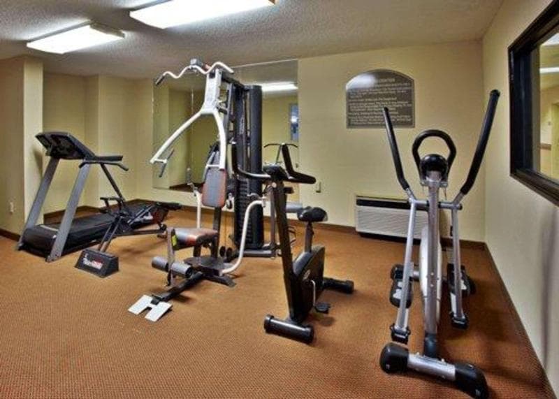 Quality Inn & Suites photo 1