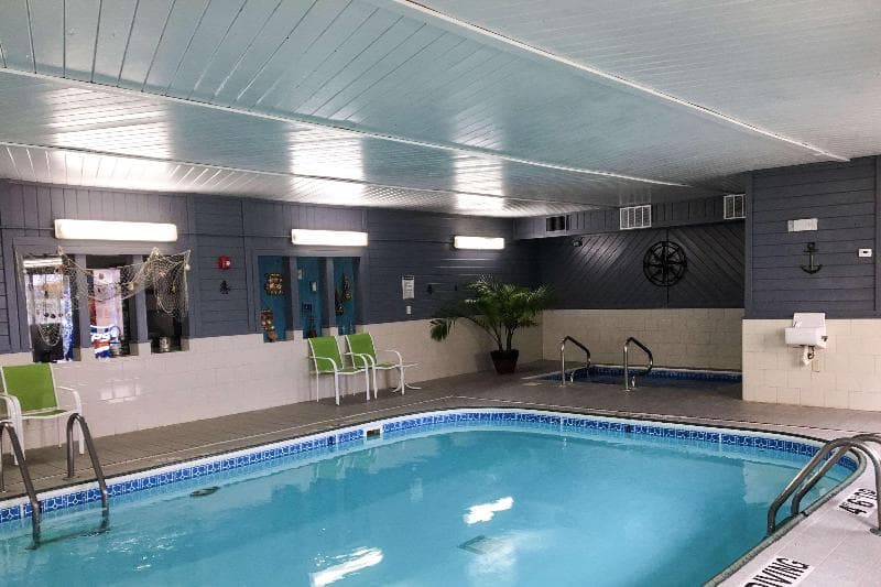 Quality Inn & Suites 5