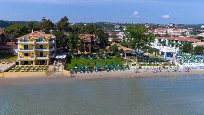 Andreolas Luxury Suites Hotel 2