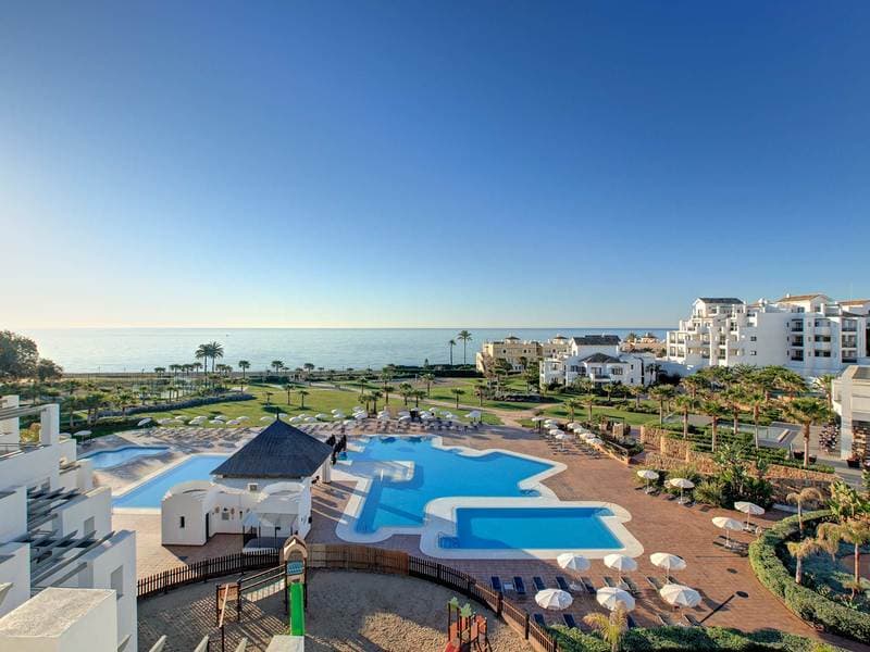 Estepona Hotel & Spa Resort 2