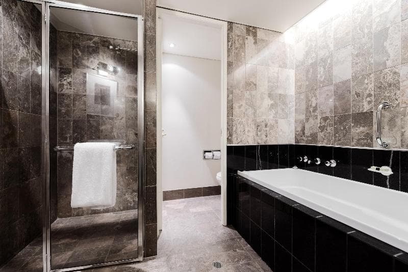 Intercontinental Adelaide 5