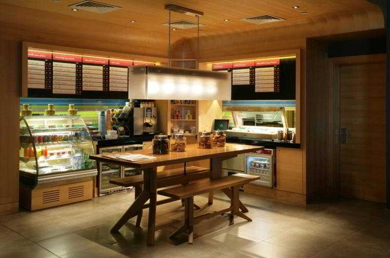 Aloft Abu Dhabi 3