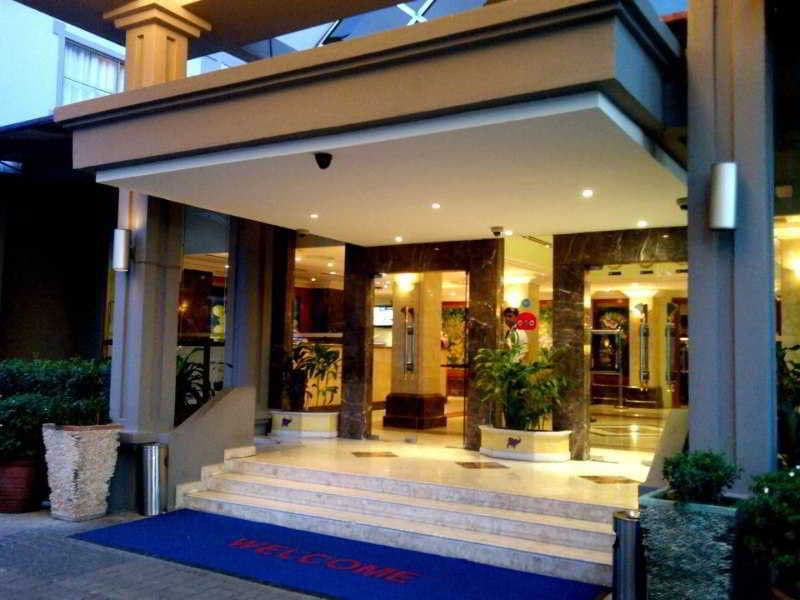 Hotel Maluri 4