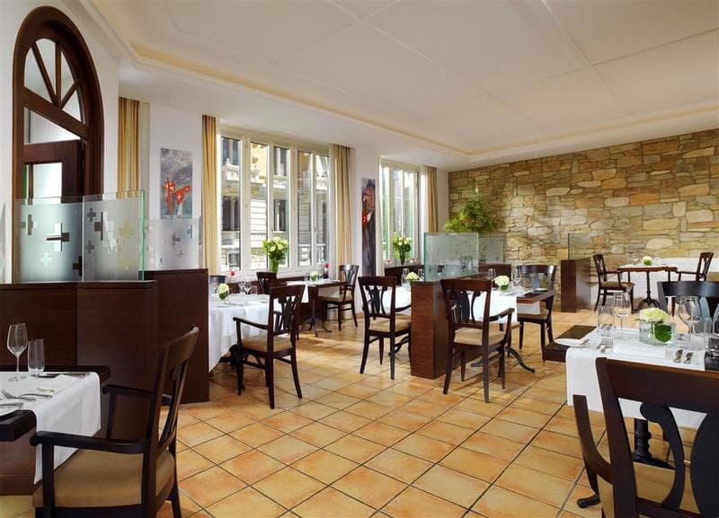 Neues Schloss Privat Hotel Zurich, Autograph Colle 2