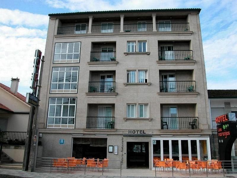 Los Naranjos photo 1