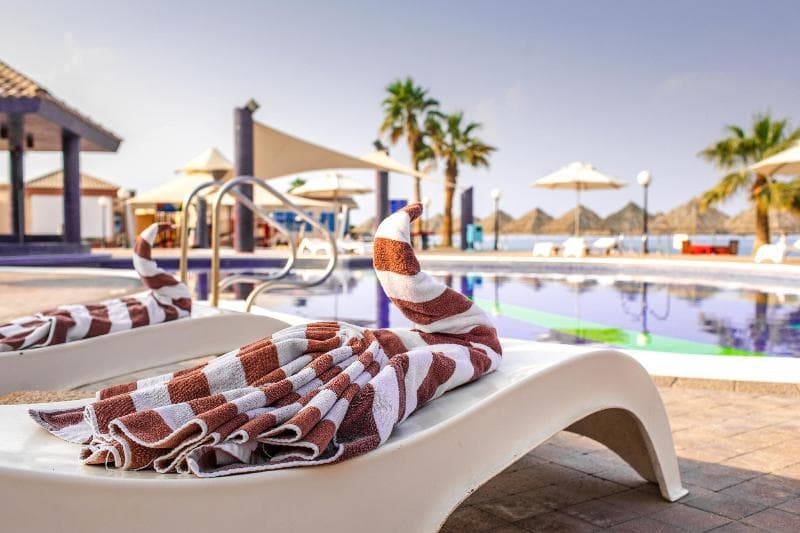 Royal Beach Hotel & Resort 5