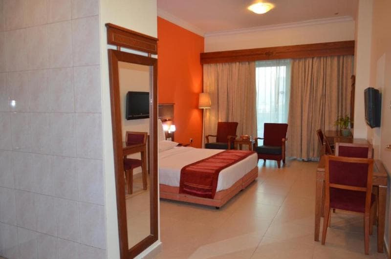 Wescott Plaza Hotel Apartment 2