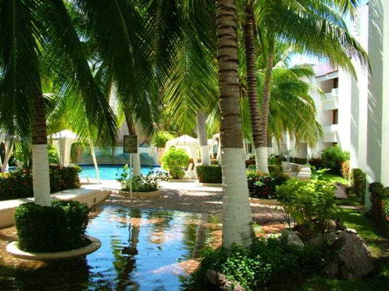 Ixtapa Palace Resort & Spa 2