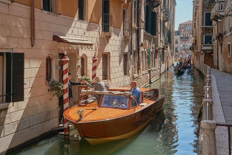Unahotels Ala Venezia - Adults Only 4