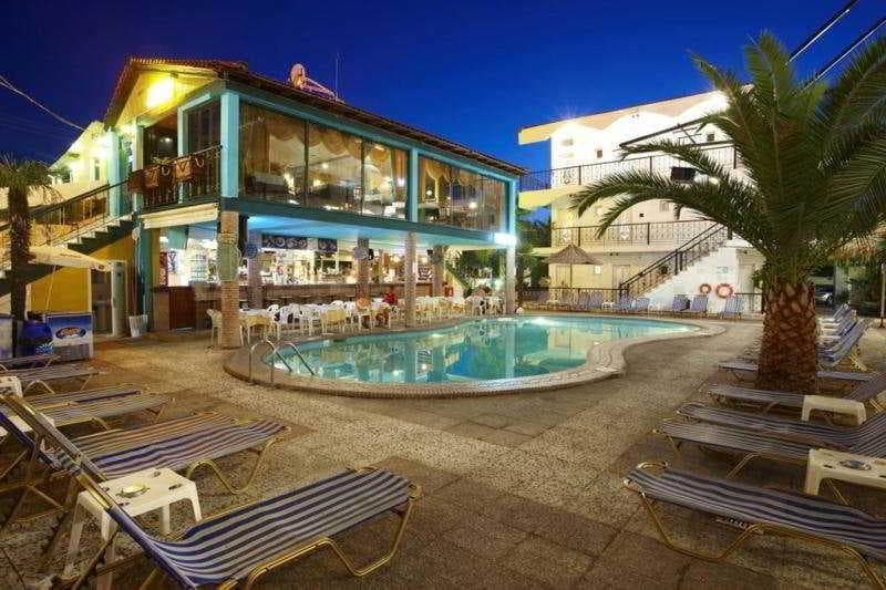 Hanioti Grand Victoria 4