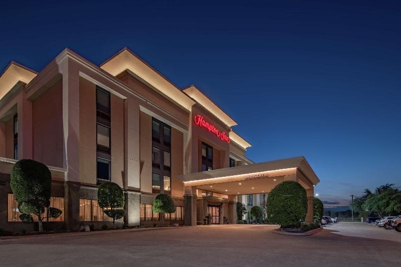 Hampton Inn Waco 3