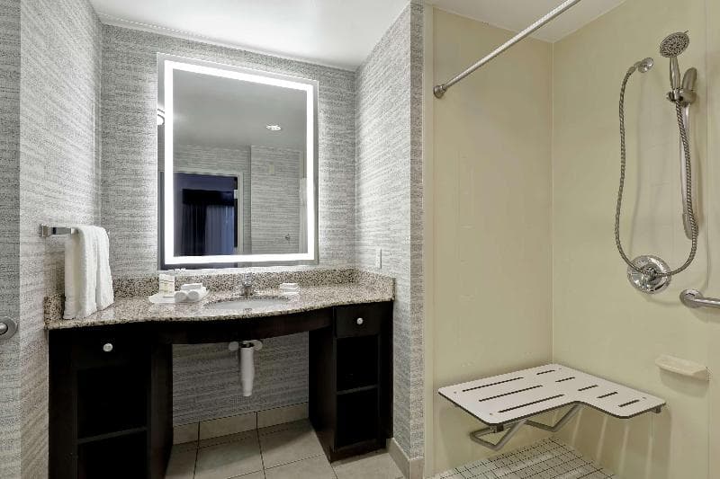 Homewood Suites by Hilton McAllen 4