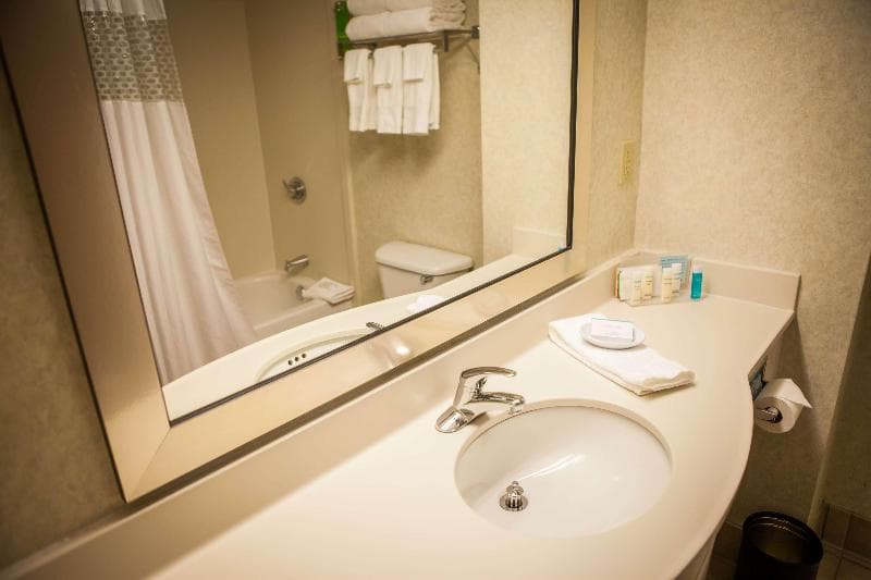 Hampton Inn & Suites Springfield-Southwest 5