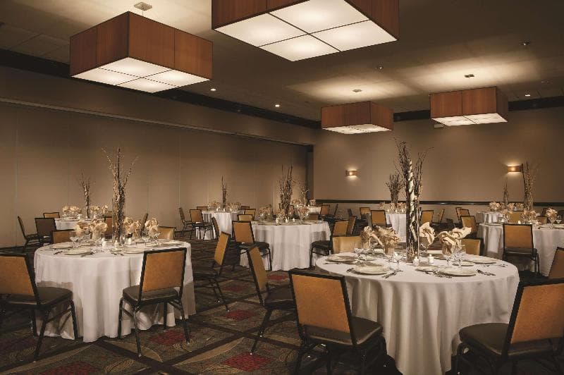 Wyndham Columbus 5