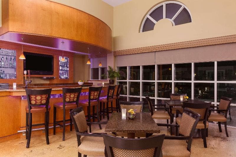 Hilton Garden Inn Lancaster 2