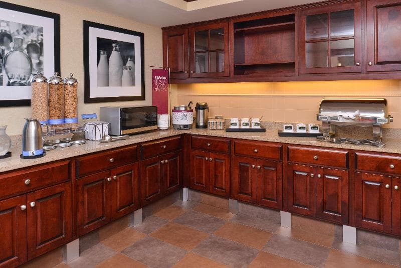 Hampton Inn & Suites Dayton-Vandalia 5