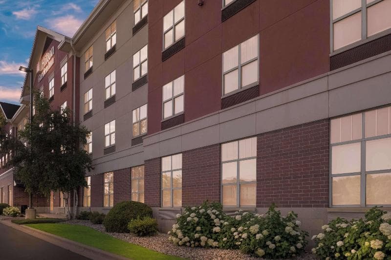 Hilton Garden Inn Rockford 5