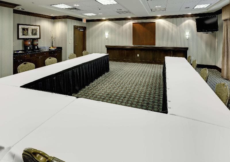 Hampton Inn & Suites Columbus Polaris photo 1