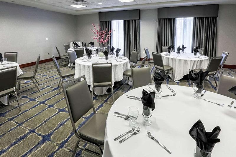 Hilton Garden Inn Louisville Northeast 5