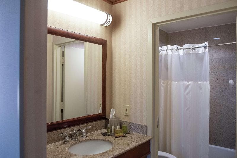 Inn at The Colonnade Baltimore - a DoubleTree by Hilton 5