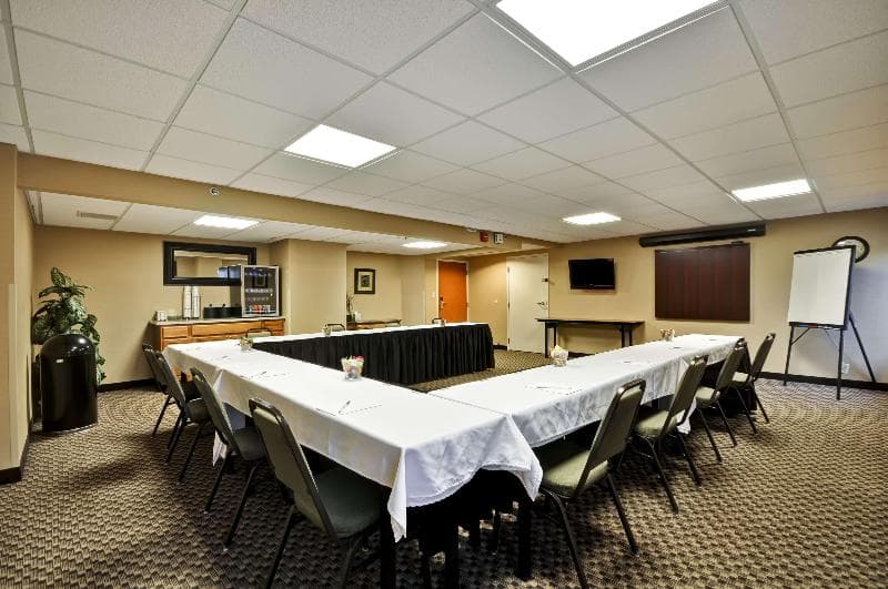 Hampton Inn Kansas City/Overland Park 3