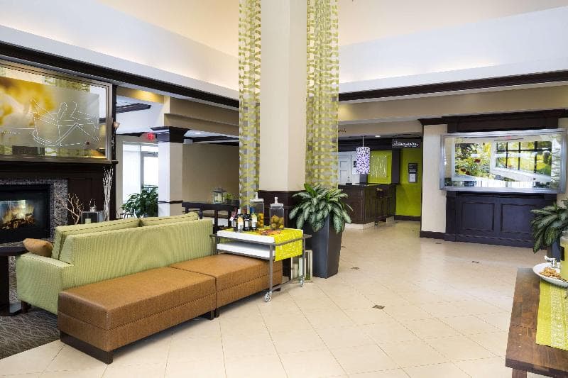 Hilton Garden Inn Hampton Coliseum Central 5