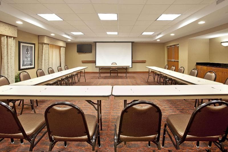Hampton Inn & Suites Fort Worth-West-I-30 4
