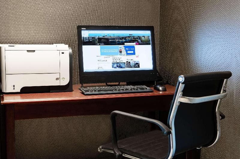 Hampton Inn Freeport 4