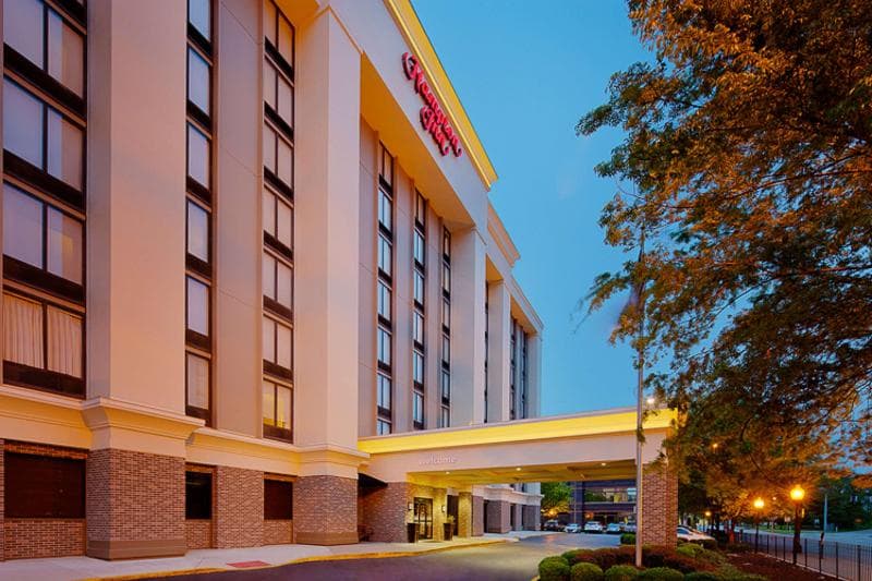 Hampton Inn Louisville Downtown photo 1