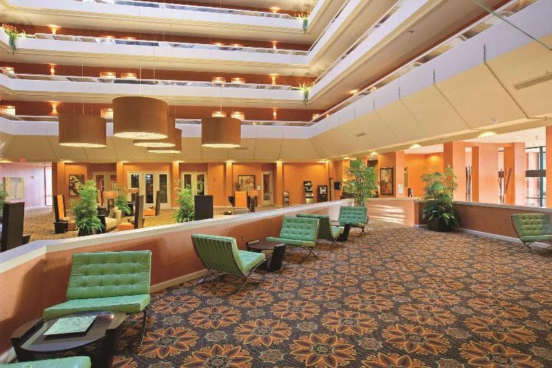 DoubleTree by Hilton Hotel Springfield 5