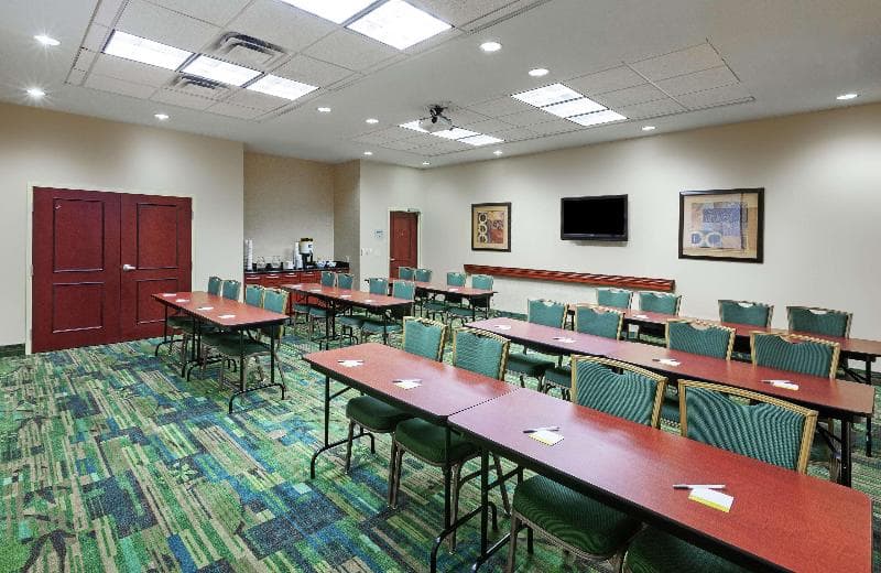 Hampton Inn & Suites El Paso West 4