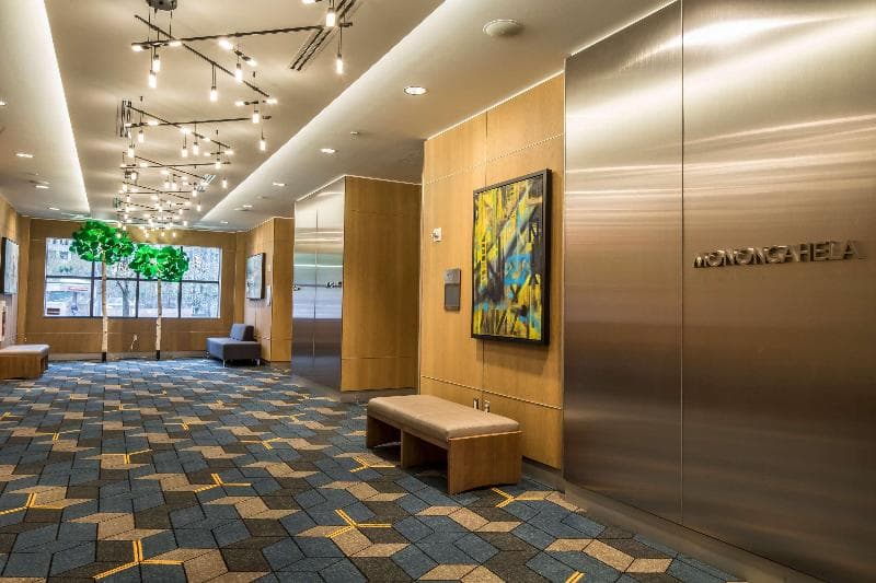 DoubleTree by Hilton Hotel & Suites Pittsburgh Downtown 2