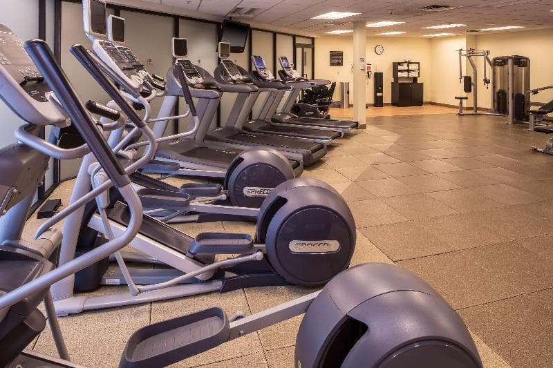 DoubleTree by Hilton Hotel & Suites Pittsburgh Downtown 4
