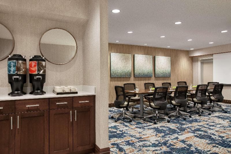 Homewood Suites by Hilton Kansas City-Airport 3
