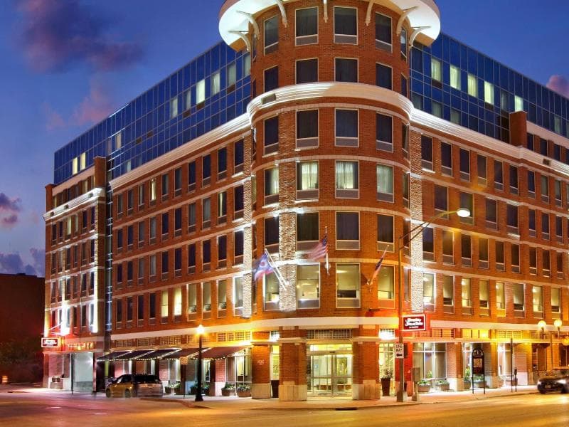 Hampton Inn & Suites Columbus-Downtown 4