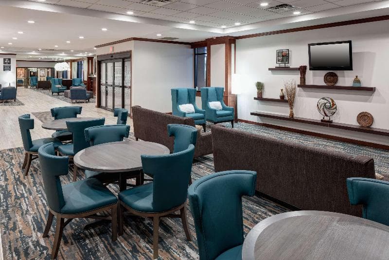 Hampton Inn St. Louis-Downtown (At the Gateway Arch) 3