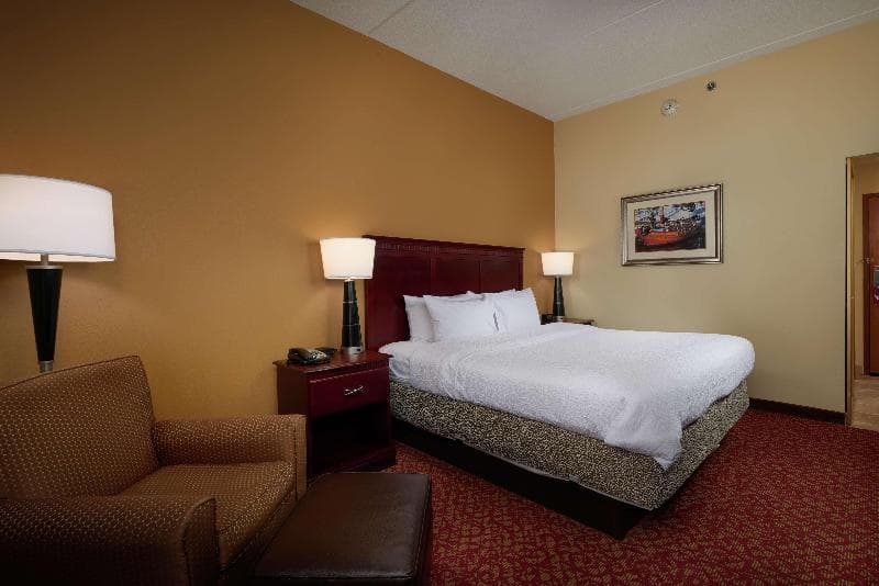 Hampton Inn Newport News-Yorktown 5