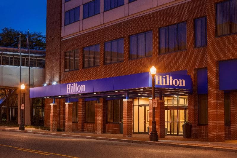 Hilton Fort Wayne at the Grand Wayne Convention Center 2