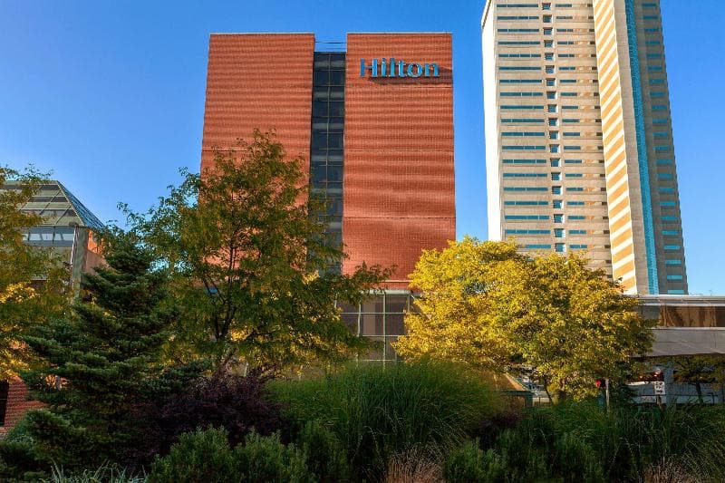 Hilton Fort Wayne at the Grand Wayne Convention Center 4