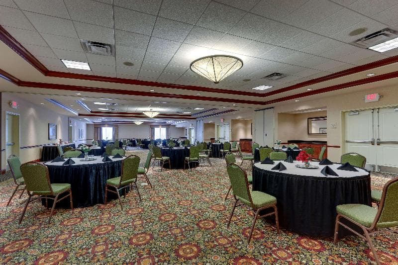 Hilton Garden Inn Indianapolis Airport photo 1
