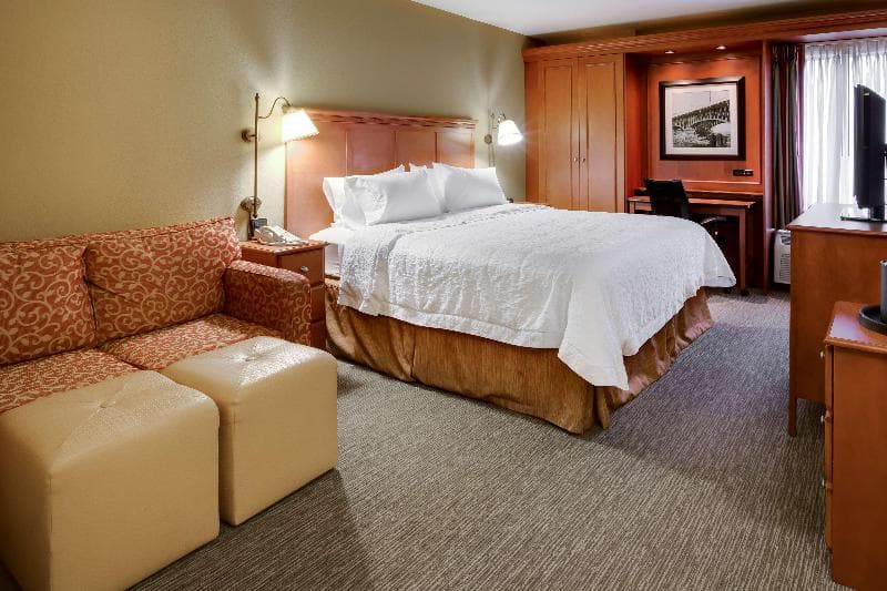 Hampton Inn Pittsburgh/Greentree 5