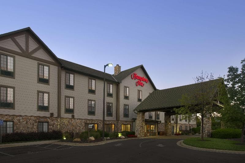 Hampton Inn Kansas City The Legends 2