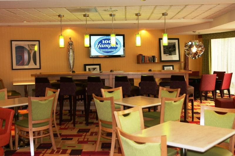 Hampton Inn Baltimore/White Marsh 5