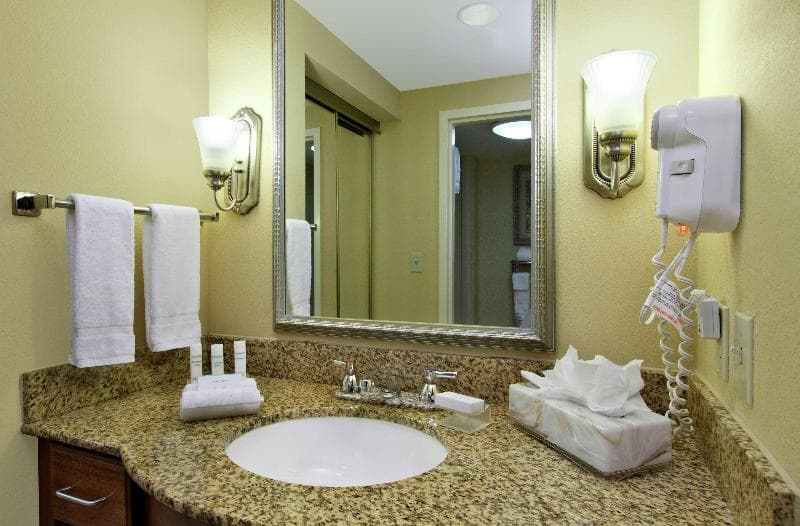 Homewood Suites by Hilton Chesapeake-Greenbrier 2
