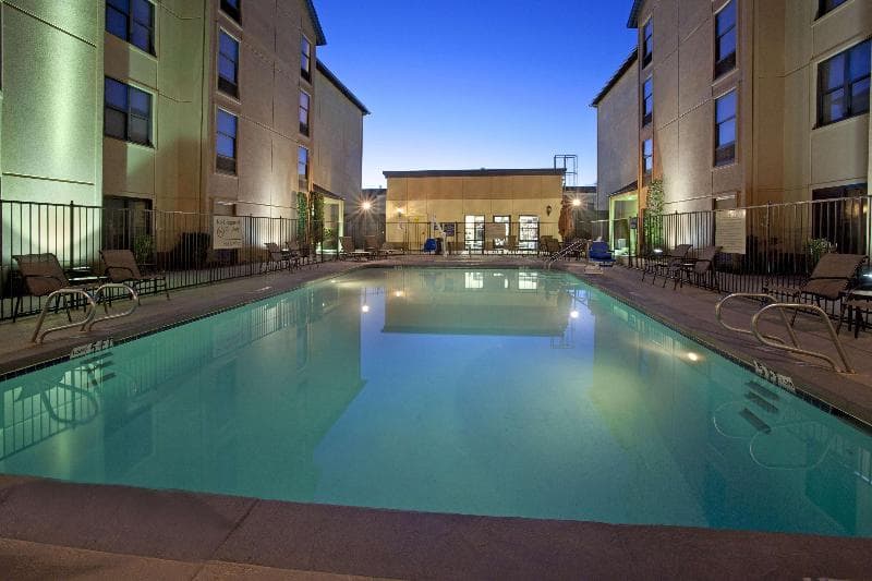 Hampton Inn & Suites El Paso-Airport 3